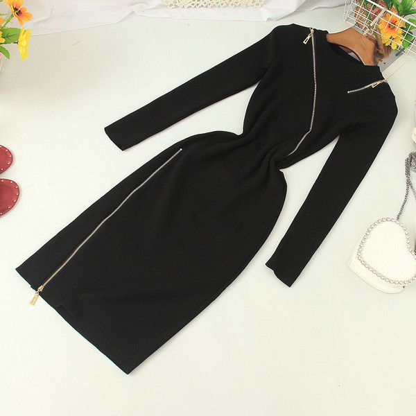 Rochie moderna de dama cu decolteu oval si fermoar in mai multe culori