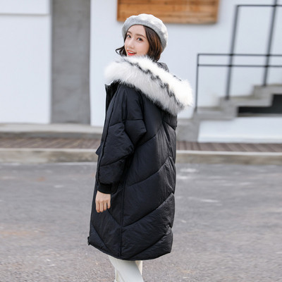 Női hosszú kabát kapucnival fehér és fekete színben