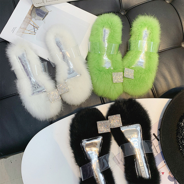 ÚJ Modern női papucs tollal zöld, fekete és fehér színben