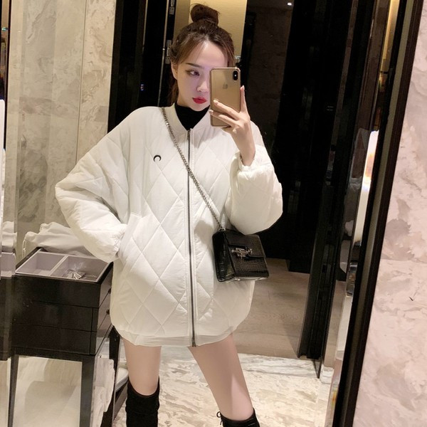 Geaca scurta de dama primavara-toamna alb cu fermoar