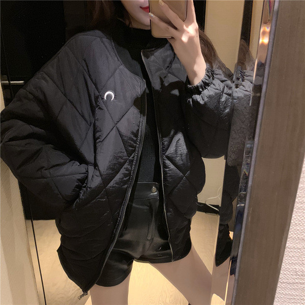 Geaca scurta de dama primavara-toamna alb cu fermoar