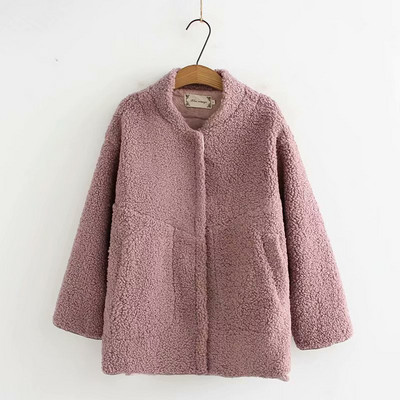 Palton scurt de dama modern cu buzunare si decolteu O in trei culori