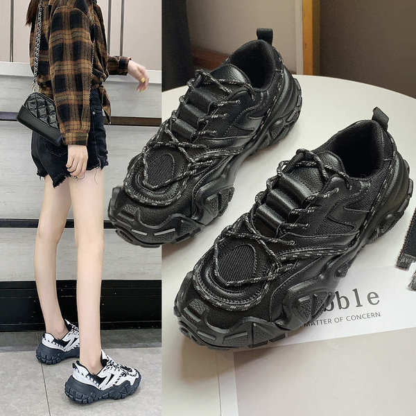 NOUL model de adidasi de dama in alb si negru