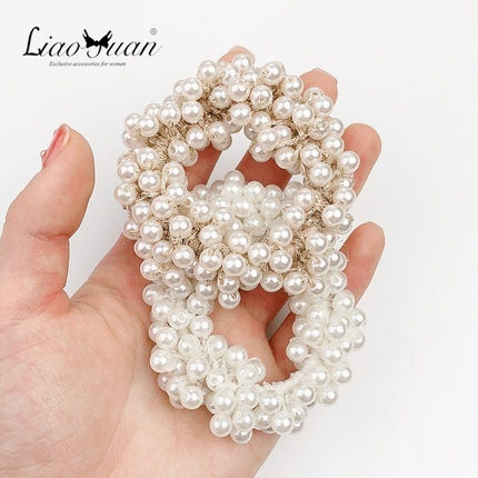 Модерен ластик за коса с перли 