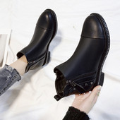 Καθημερινές γυναικείες μπότες με φερμουάρ έκο δερμάτινες με μαύρο χρώμα