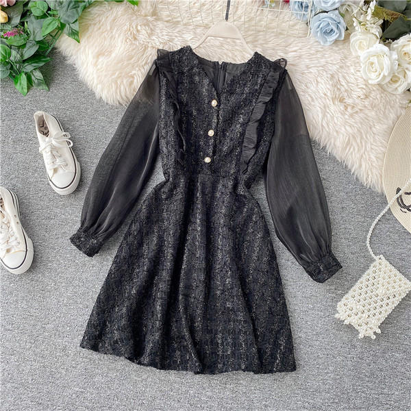 Stílusos női ruha gyöngyökkel, négy színben