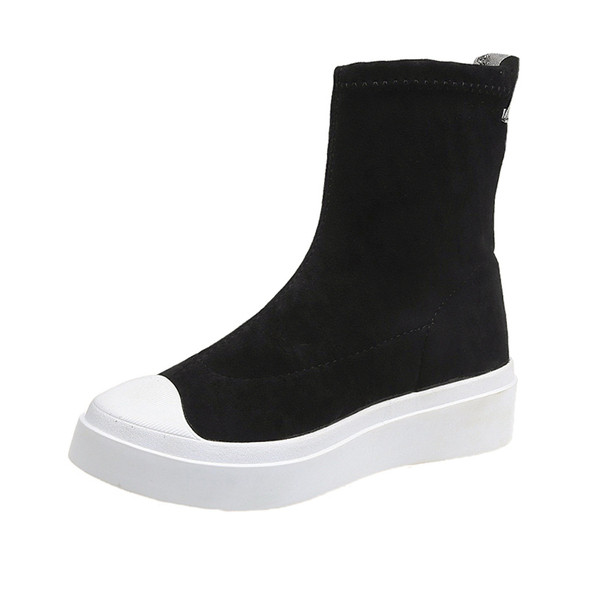 Casual γυναικείες μπότες σε μαύρο και μπεζ  χρώμα με ίσια σόλα