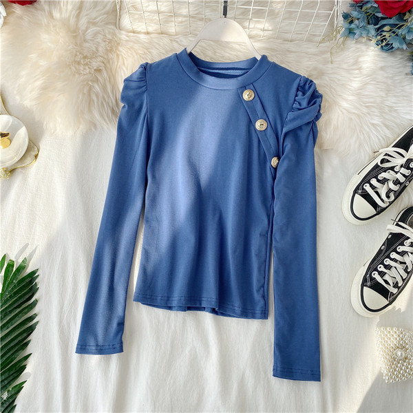 Καθημερινή γυναικεία μπλούζα με κουμπιά και οβάλ ντεκολτέ σε διάφορα χρώματα