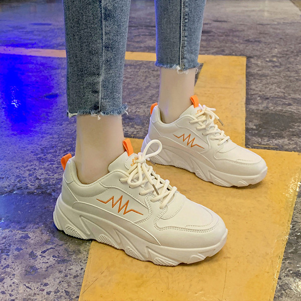 Μοντέρνα γυναικεία αθλητικά  παπούτσια με ψηλή πλατφόρμα σε τρία χρώματα