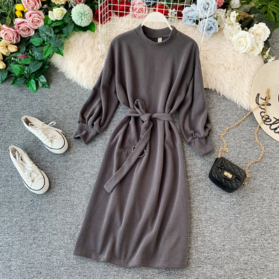 Rochie casual de dama cu curea si decolteu O in mai multe culori