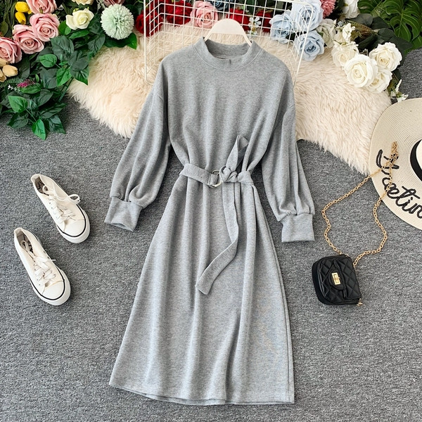 Rochie casual de dama cu curea si decolteu O in mai multe culori