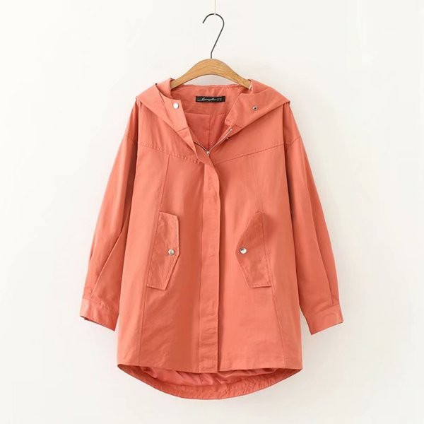 Őszi női hosszú kabát kapucnival és zsebekkel, három színben