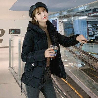 Σύντομο γυναικείο μπουφάν με κουκούλα σε διάφορα χρώματα έως 6XL