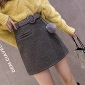 Μοντέρνα γυναικεία φούστα με ζώνη σε γκρι και μαύρο χρώμα