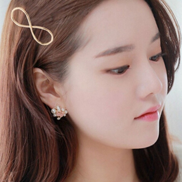 Κομψά γυναικεία αξεσουάρ μαλλιών σε ασημί και χρυσό χρώμα