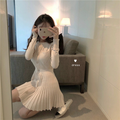 Rochie scurta tricotata plisata cu nasturi