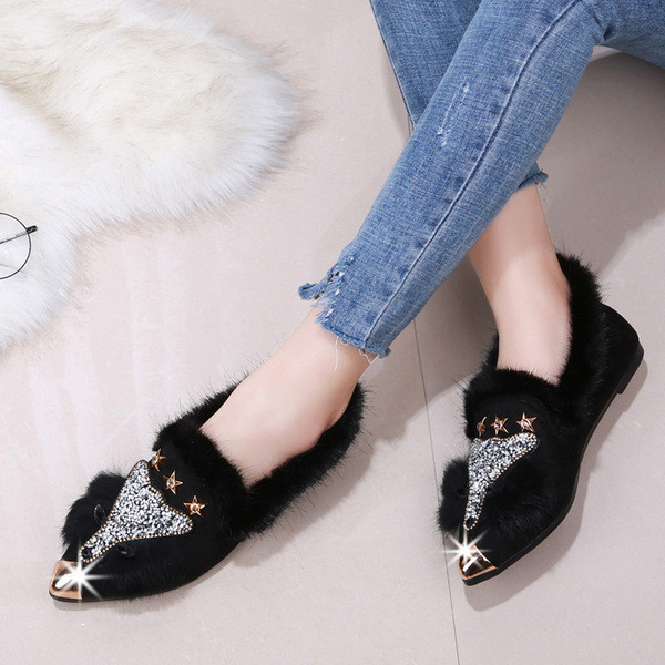 Γυναικεία καθημερινά παπούτσια μυτερό μοντέλο με πέτρες σε μαύρο και γκρι χρώμα