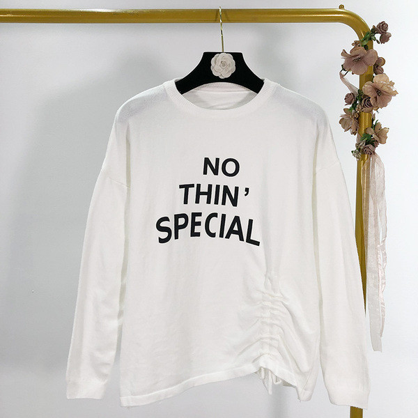 Φαρδύ μπλούζα με κορδόνια και γράμματα σε τρία χρώματα