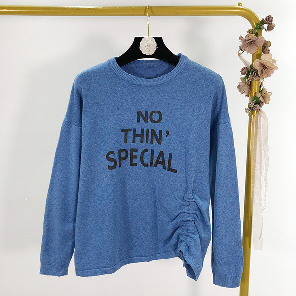 Φαρδύ μπλούζα με κορδόνια και γράμματα σε τρία χρώματα