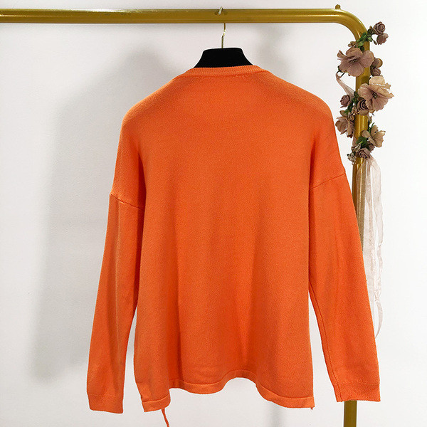 Φαρδύ μπλούζα με κορδόνια και γράμματα σε τρία χρώματα