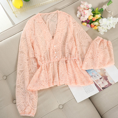 Μοντέρνο γυναικείο πουκάμισο με δαντέλα με κουμπιά σε τρία χρώματα