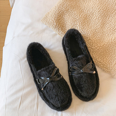 Γυναικεία χειμωνιάτικα παπούτσια με επίπεδη σόλα και απαλή επένδυση σε δύο χρώματα