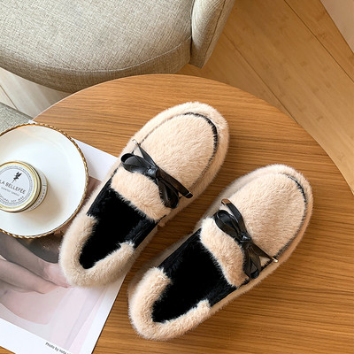 Γυναικεία χειμωνιάτικα παπούτσια με επίπεδη σόλα και απαλή επένδυση σε δύο χρώματα