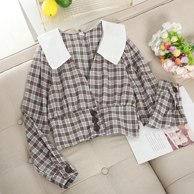 Női kockás ing V-nyakkal és gombokkal