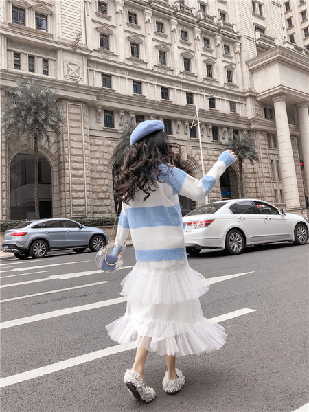 Pulover de dama cu guler inalt de culoare albastra