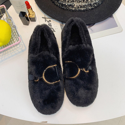 Modern női alkalmi cipő fém elemmel - három színben