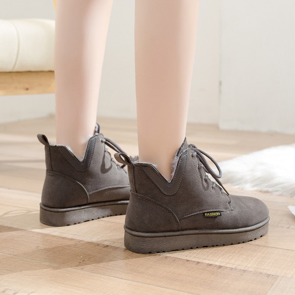 Női téli csizma puha béléssel több színben