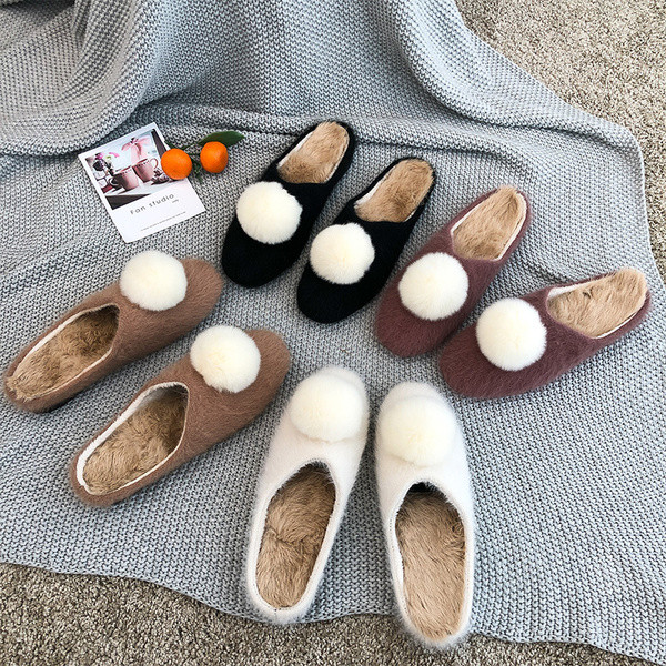 Γυναικείες παντόφλες με γούνα σε διάφορα χρώματα