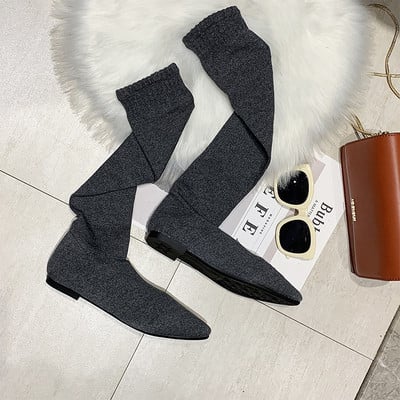 Γυναικείες μπότες μυτερό μοντέλο σε μαύρο και γκρι χρώμα