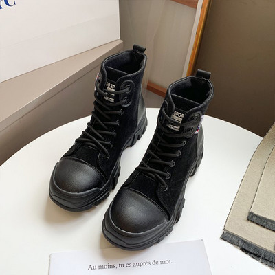 Cizme casual de dama cu talpa aspra si sireturi in negru si bej