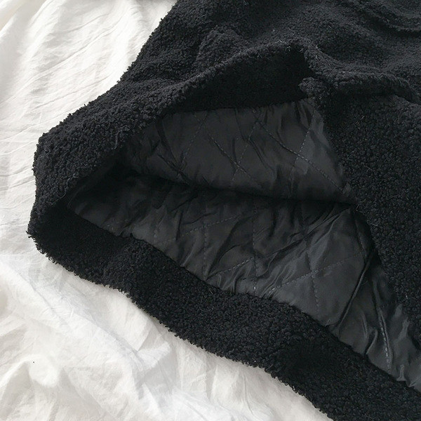 Модерно дамско палто с пух в червен и черен цвят