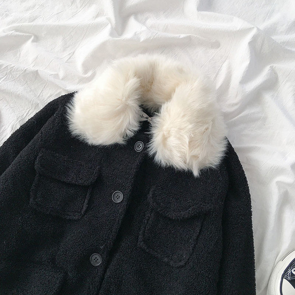 Модерно дамско палто с пух в червен и черен цвят