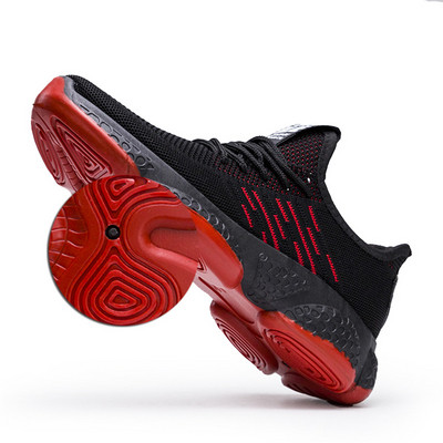 Ellentmondásos férfi tornacipő vastag talppal, két színben