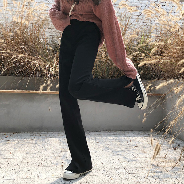 Дълъг и прав панталон в черен цвят с подплата