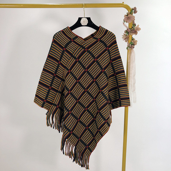 Női kötött poncsó két színben