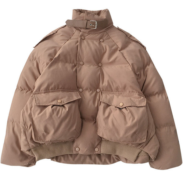 Női alkalmi kabát gombokkal és zsebbel barna és fekete színben