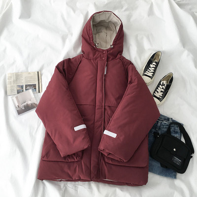 Női téli kabát kapucnival és zsebekkel, három színben