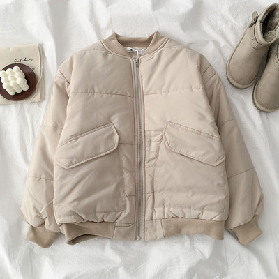 Γυναικείο casual short jacket με φερμουάρ και τσέπες σε μπεζ χρώμα