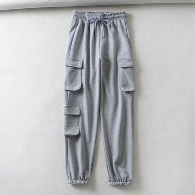 Μοντέρνα παντελόνια με τσέπες σε μαύρο, μπεζ και γκρι χρώμα