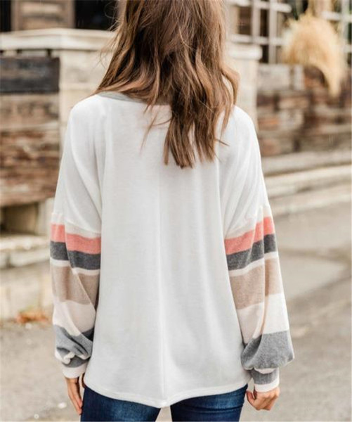 Καθημερινή γυναικεία μπλούζα με ωοειδές λαιμόκοψη και φαρδύ σχέδιο με μακρύ μανίκι