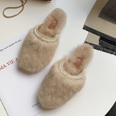 Γυναικείες παντόφλες με πέρλες σε δύο χρώματα