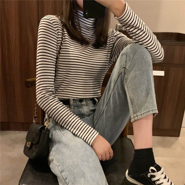 Bluza de dama in dungi cu guler polo in mai multe culori