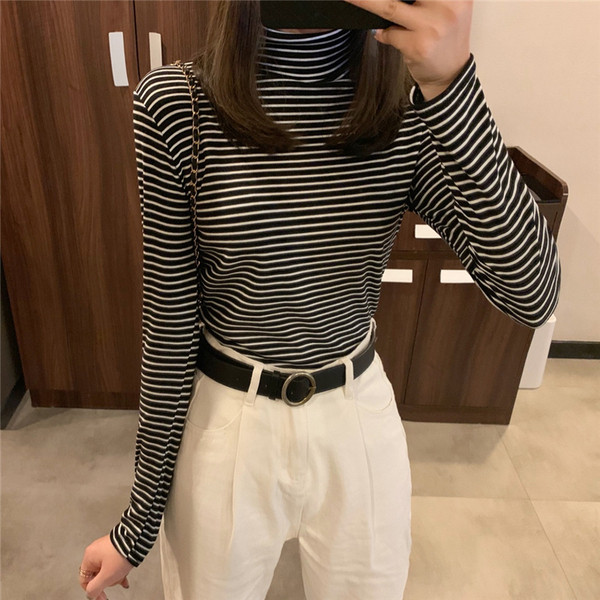 Bluza de dama in dungi cu guler polo in mai multe culori