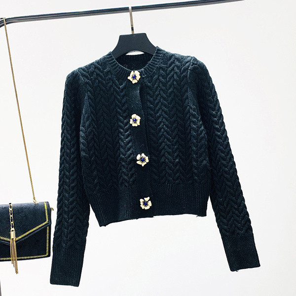 Új modell női kardigán fehér és fekete gombokkal