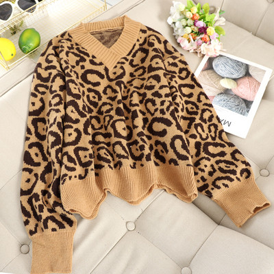 Modern női pulóver állatmintás három színben