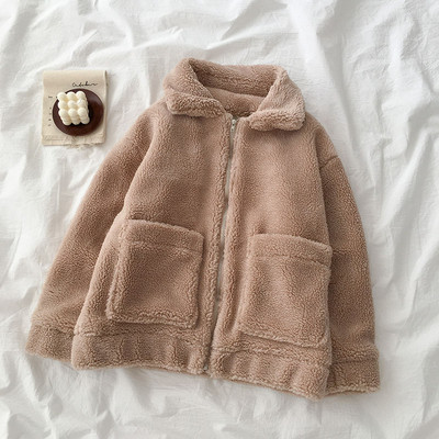 Καθημερινό γυναικείο παλτό με φερμουάρ και τσέπες σε μπεζ και ροζ χρώμα